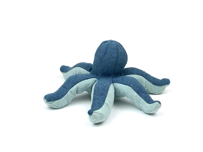 Lujain Ellal and Hala Warwar